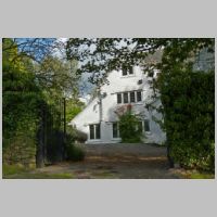 Gimson, Chitterman House, altered pair of workmen's cottages, photo by Robin Leicester, Wikipedia.JPG